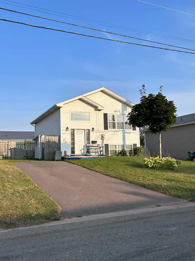 house for rent -Feb 1, 2026 in Long Term Rentals in Summerside - Image 2
