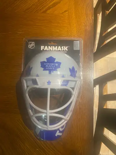 Rare Toronto Maple Leafs Hockey Goalie Fan Mask Sealed , View more