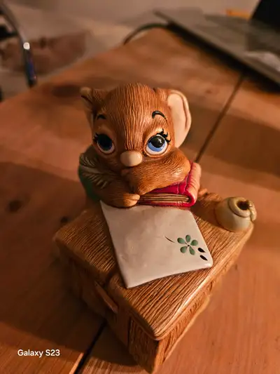 Pendelfin Bunny "Boswell", View more