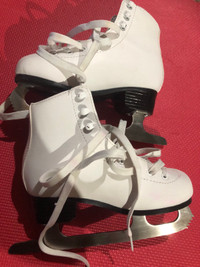 Ice skates girls size 1