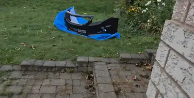 Just swapped out my front bumper because of some scratches as seen in pictures, not colision cracks/...