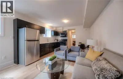 Open-concept, bright, modern 1 bedroom apartment approx. 700 square feet. Newly built (2021) with ne...
