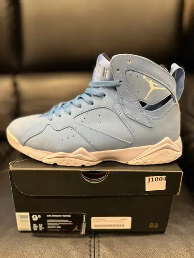 Air Jordan 7 Retro • Pantone • size 9.5, View more