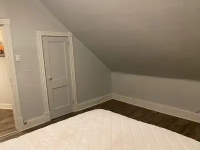 APTM - 50-5 ️ Queen bed 1 bathroom ️ Fully Furnished Pet friendly ⚡ All utilities included No laundr...