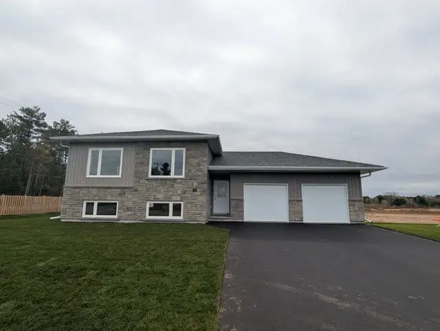3 bedroom apartment lower unit