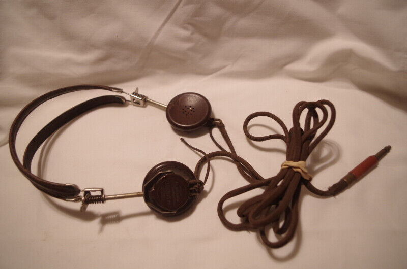 VINTAGE: Reddish Bakelite 1940's Headset, photo 1