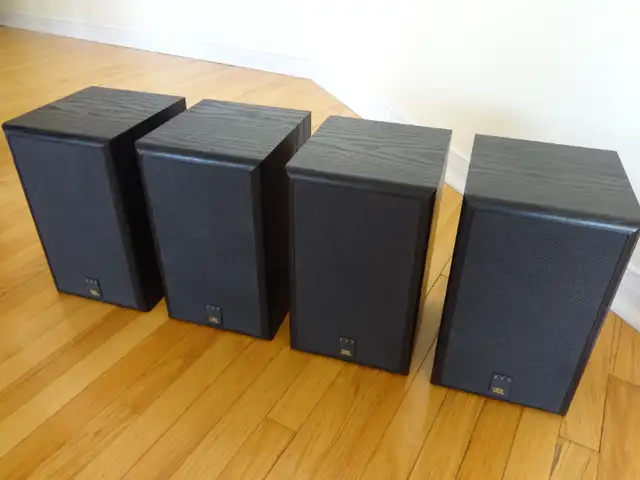 JBL500 vintage 2-Way Bookshelf Speakers for sale in Speakers in Markham / York Region - Image 6