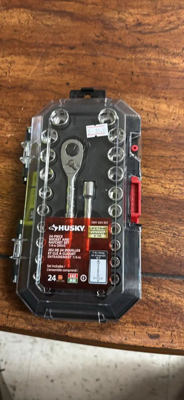 Husky Socket and Ratchet Set brand new in Hand Tools in London - Image 2