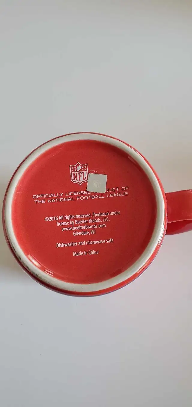 New England Patriots 2016 NFL Football Red Coffee  in Arts & Collectibles in Mississauga / Peel Region - Image 6