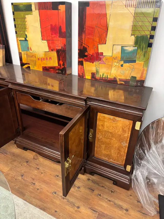 vintage Asian inspired hutch and china cabinet  in Hutches & Display Cabinets in Calgary - Image 4