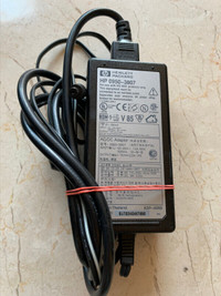 HP Laptop AC Adapter – Black connector,18V, 2.23A