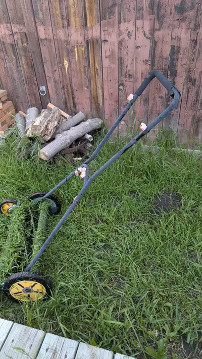 Manual lawn mower works, View more