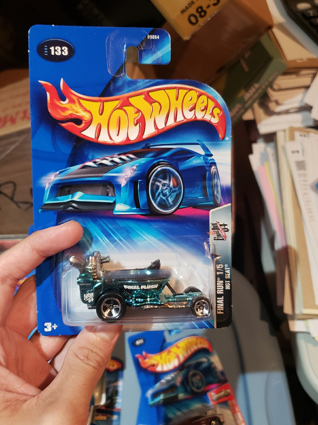 2004 Hot wheels Final Run Hot Seat Toilet Car chrome blue in Arts & Collectibles in Markham / York Region