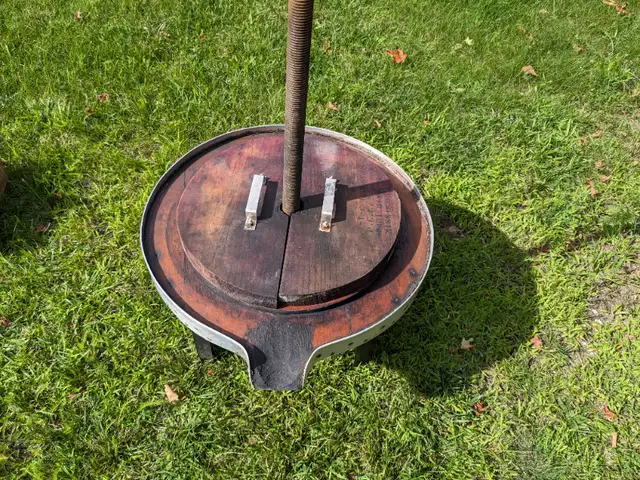 Grape Press in Hobbies & Crafts in Barrie - Image 8