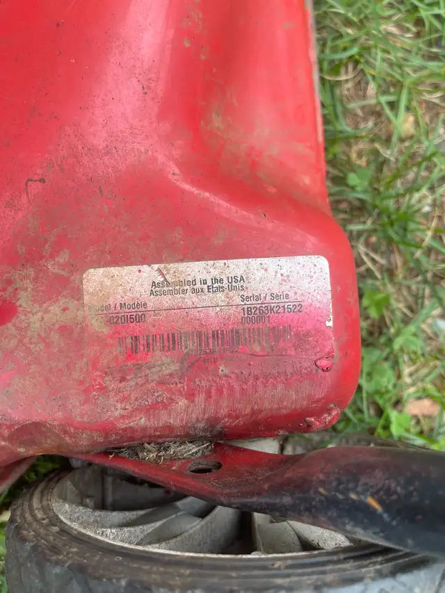 Yard Machines Lawn Mower in Lawnmowers & Leaf Blowers in Annapolis Valley - Image 6