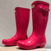 Hunter Girls Glossy Rain boots-brand new