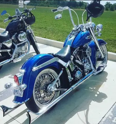 2010 Harley Davidson Softail Deluxe – Only 16,000 km | $10K USD Custom Engraved Chrome Extremely low...