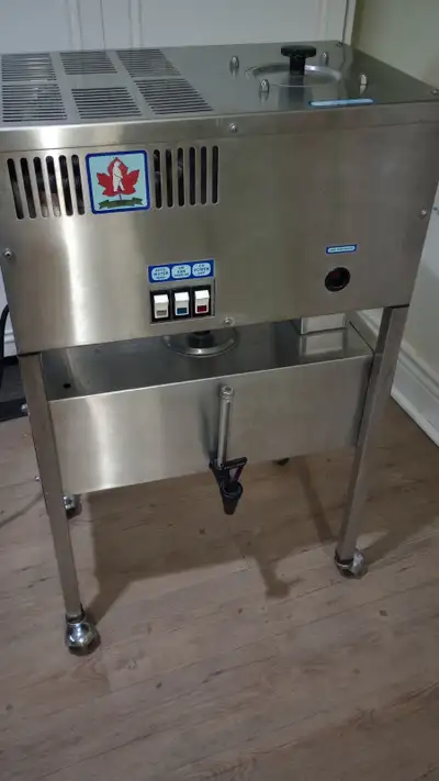 Polar Bear Distiller, View more