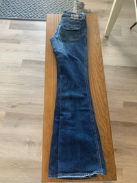 Mavi boot cut jeans. 