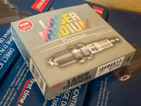 NGK 6774 Spark Plugs [Brand New In Box] for 2007 Honda Fit +more