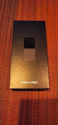 Brand new sealed Samsung Galaxy Z Flip 5 512gb factory unlocked