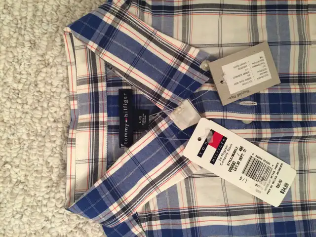 Boys Large  Tommy Hilfiger dress shirt $12 in Kids & Youth in Strathcona County - Image 4
