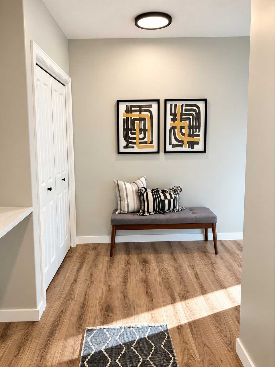 Fully Furnished 1-Bedroom Condo – Al Ritchie 3