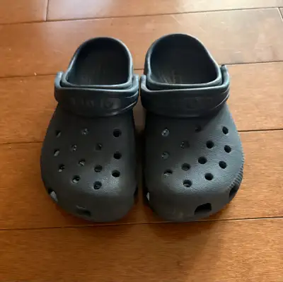 Kids Crocs - Navy. Kids size 10. In good condition. Asking $5. Cash only please, curbside pickup in...