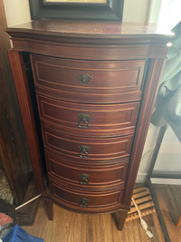 *Free* matching  dresser and jewellery armoire, Bombay company