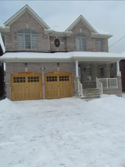 Gorgeous Home, Beautifully Laid Out Floor Plan located at 1493 Davis Loop Innisfil. Builder Did Not...