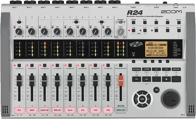 Zoom R24 Multitrack Recorder/Interface/Controller/Sampler in Pro Audio & Recording Equipment in Guelph - Image 2