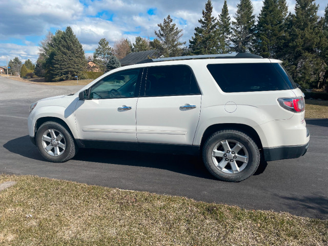 2014 AWD GMC Acadia, tow package, 3rd row seating in Cars & Trucks in Ottawa - Image 2