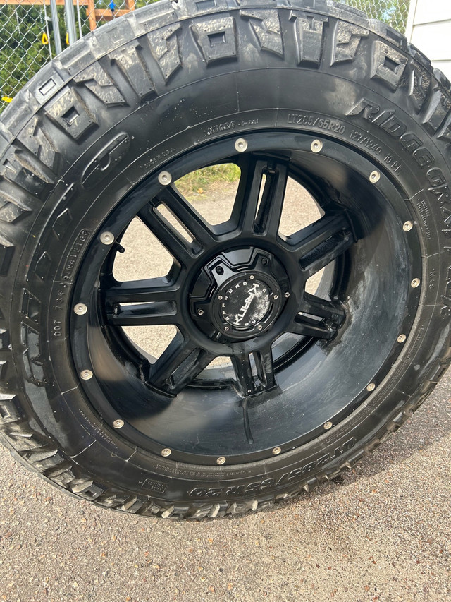 Nitto Ridge Grappler 34.5” set of 4 tires and Krank Rims in Tires & Rims in Ottawa