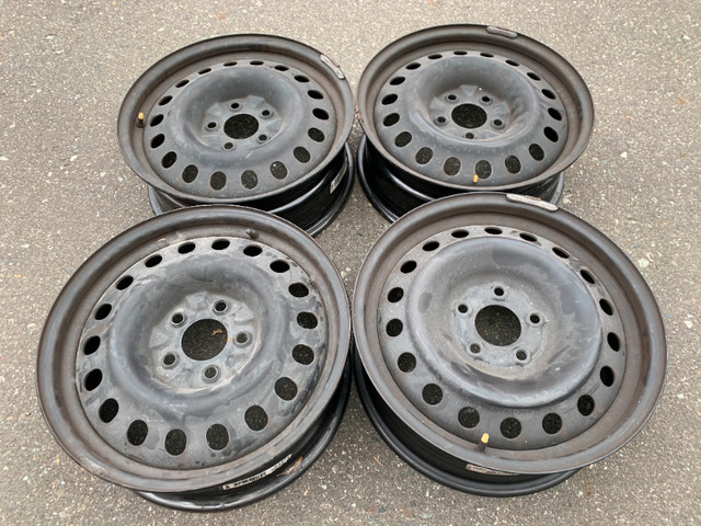Set of BMW 17X6.5 et40 5x120 black steel wheels in exc condition in Tires & Rims in Delta/Surrey/Langley