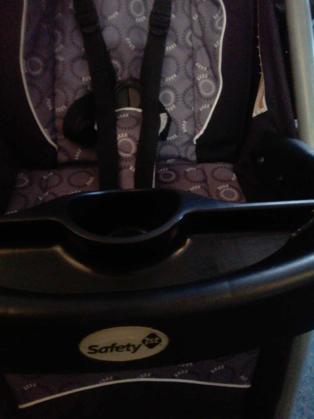 Poussette safety le roi du choix dans Poussettes, porte-bébés et sièges d'auto  à Saint-Hyacinthe - Image 4