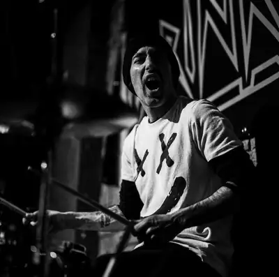 Drummer dispo, View more