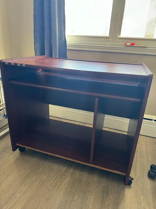 Pure solid wood desk computer desk movable in Desks in Charlottetown - Image 2