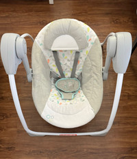 Baby Swing. Balançoire pour bébé