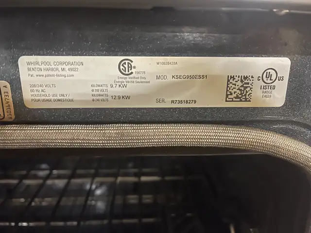 KITCHEN AID STOVE in Stoves, Ovens & Ranges in Hamilton - Image 3