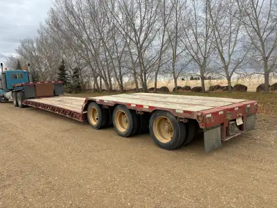 51’ Tridem detach trailer 8’6” wide plus swing out extensions Fresh safety Good shape 780 6O3 764O