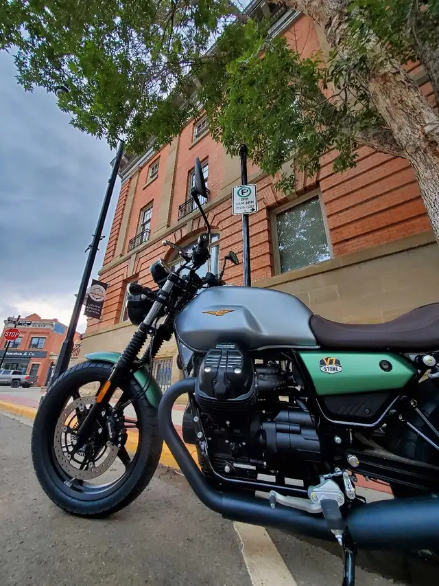 2021 Moto Guzzi in Street, Cruisers & Choppers in Red Deer - Image 5
