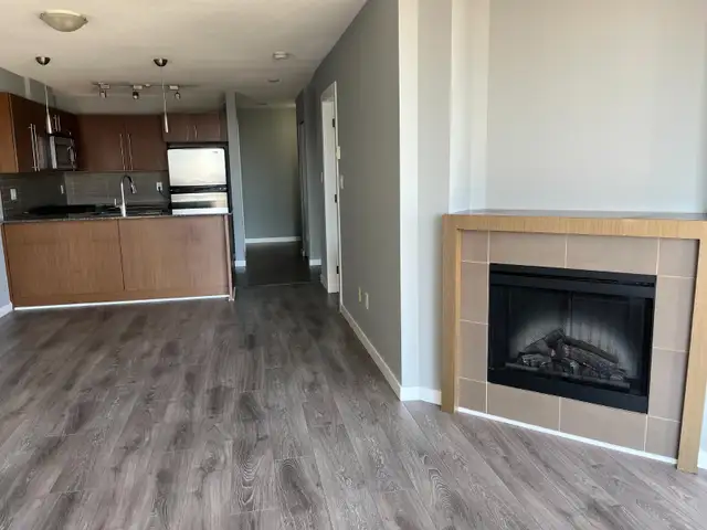 2 Bed + 2 Bath Brentwood Burnaby Condo | 2 Parking | $2,750