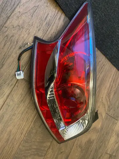 Compatible with select Nissan models with bulb Driver side tail light it fit Altima most likely