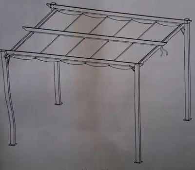 Pergola 10 x 10 à vendre, neuve dans sa boîte et jamais montée. Dotée d’une toile rétractable qui pe...