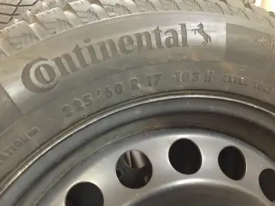 4 continental contact winter tires and rims 225-60-17 bolts pattern 5/112 came off Volkswagen Tiguan...