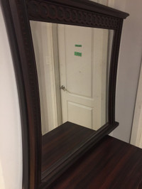 Mirror and Storage table