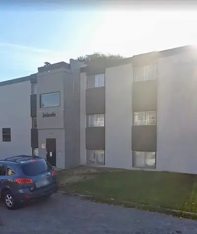 2 bedroom apartment $1600/month