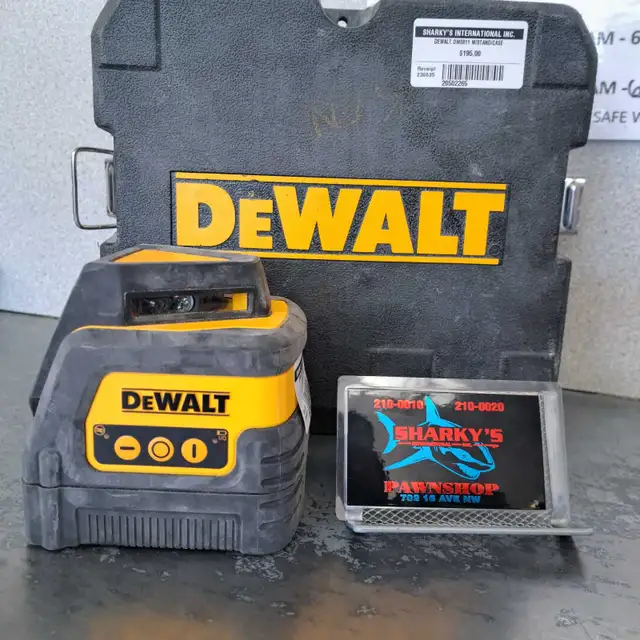 Dewalt Laser Level (20502265) in Power Tools in Calgary - Image 2
