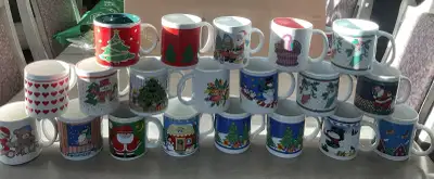 lôt de verre et de tasse  antique , View more