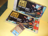 Ian Fleming James Bond 007 Boardgame & Canadian 1st Golden Gun